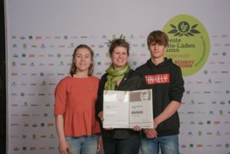 Hofladen Albertshof als "Bester Bioladen 2020" ausgezeichnet